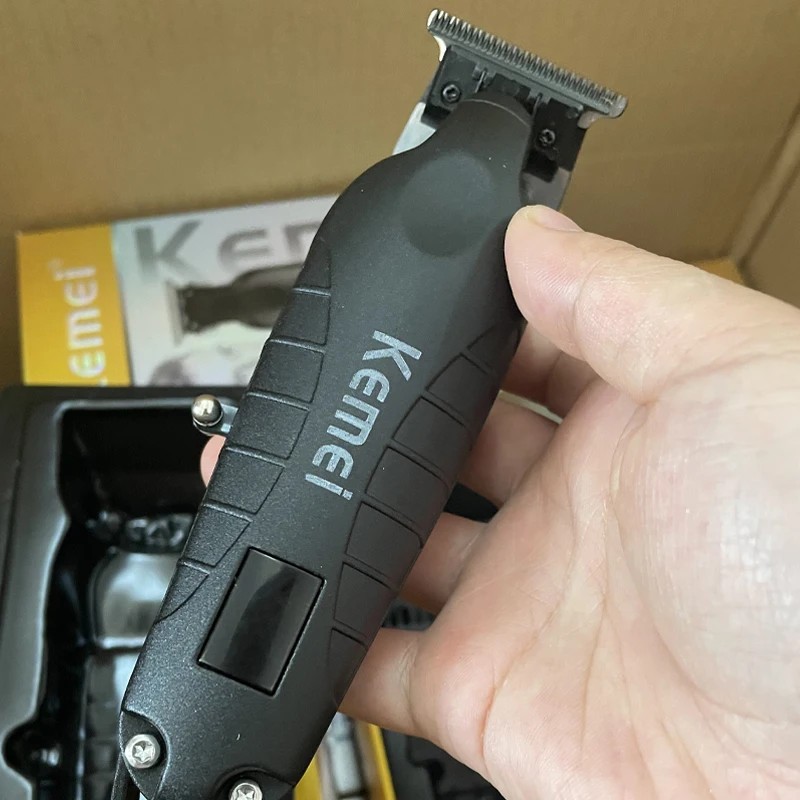 KEMEI Men Hair Clippers for Hair Cutting Professional Cordless Barber Hair Trimmer for Men with LED