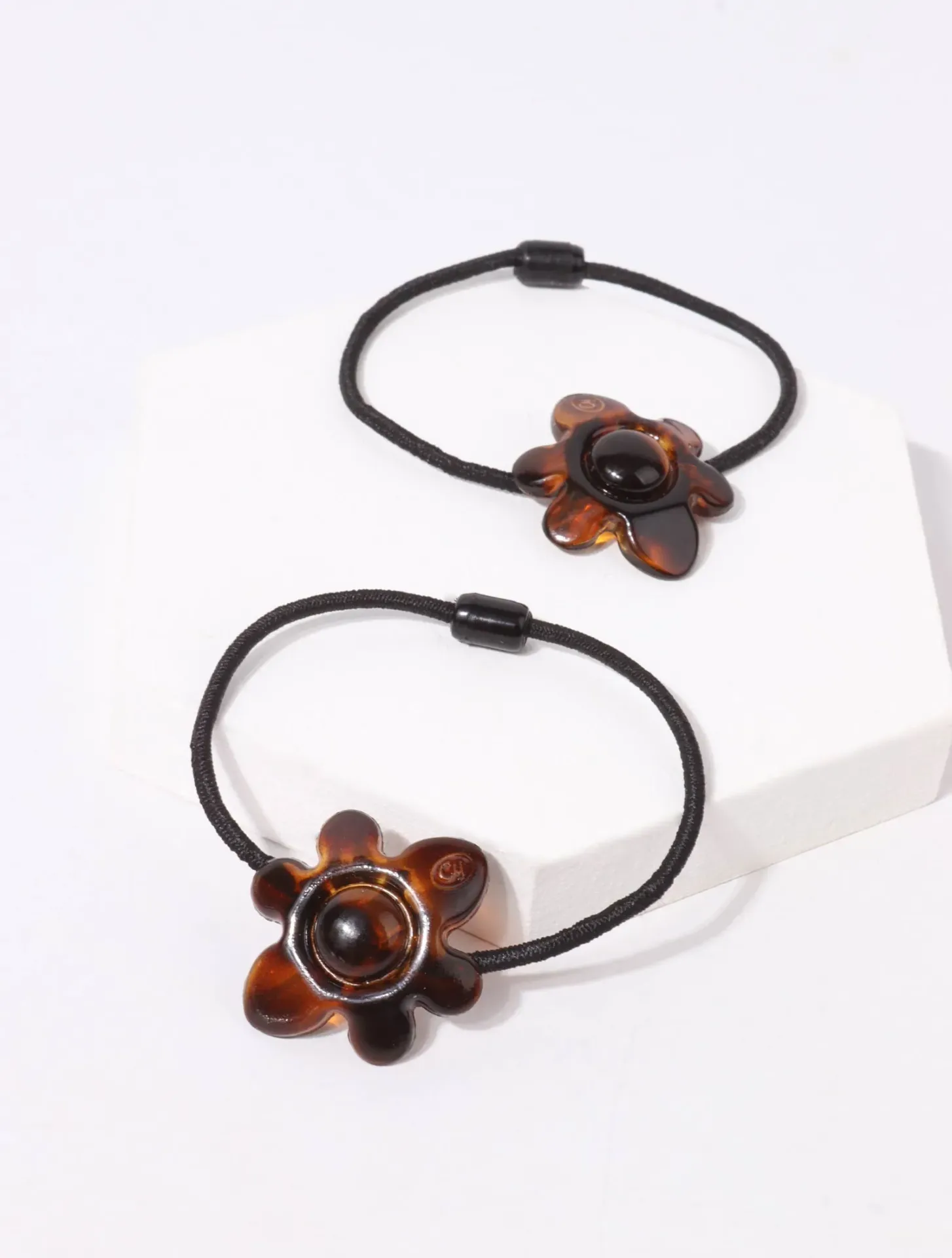 SUJETADOR FLOR 6 PETALOS CAREY