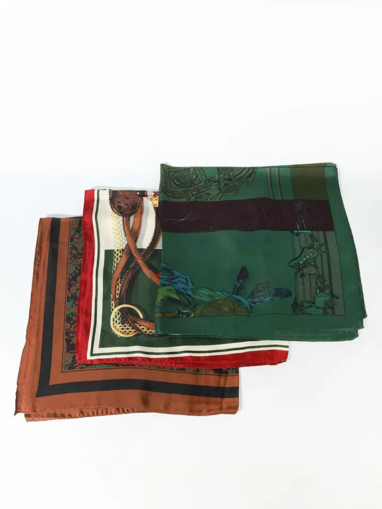 PAÑUELOS SEDA CAREY