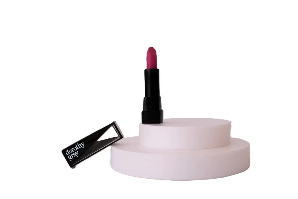 [48861] BALSAMO PARA LABIOS CON VITAMINA E Y MANTECA DE KARITE (101 PINK)- DOROTHY GRAY