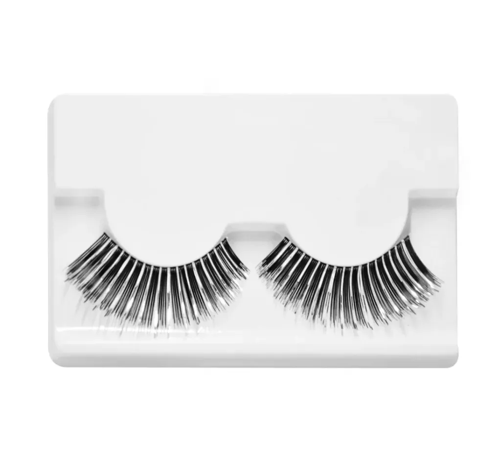 PESTAÑAS POSTIZAS FANTASIA #804 (NEGRA - 1 PAR  - CAJA)