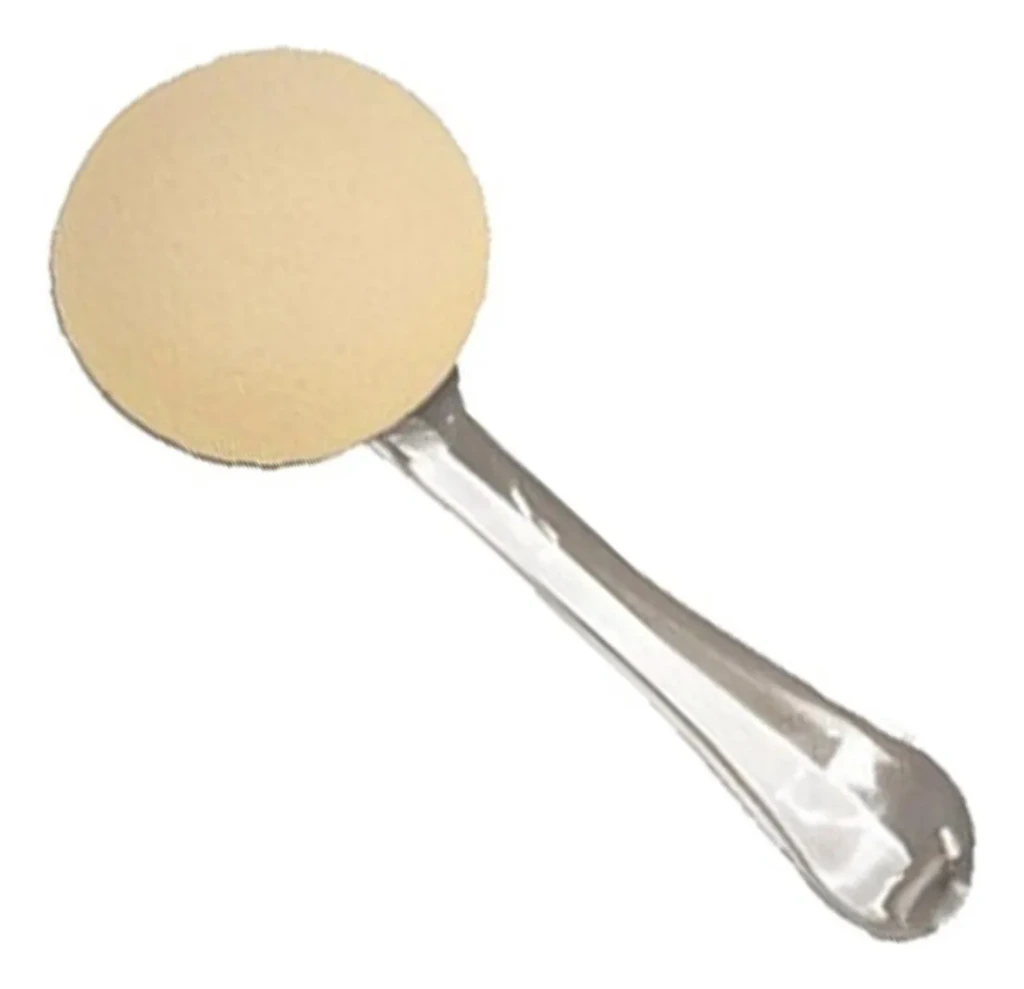 CEPILLO FACIAL CON CISNE DE LATEX  (1 UND - BOLSA)