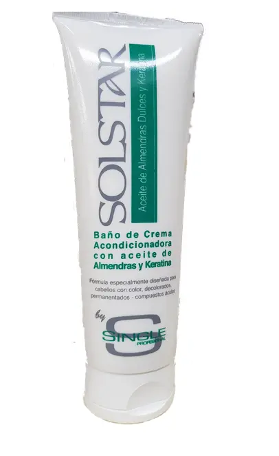SOLSTAR BAÑO DE CREMA ACONDICIONADOR(ACEITE DE ALMENDRAS DULCES Y KERATINA) 250  (250 GR - POMO)