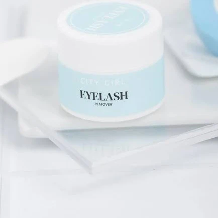 REMOVEDOR LIQUIDO DE PEGAMENTO DE PESTAÑAS  (11 ML - CAJA)