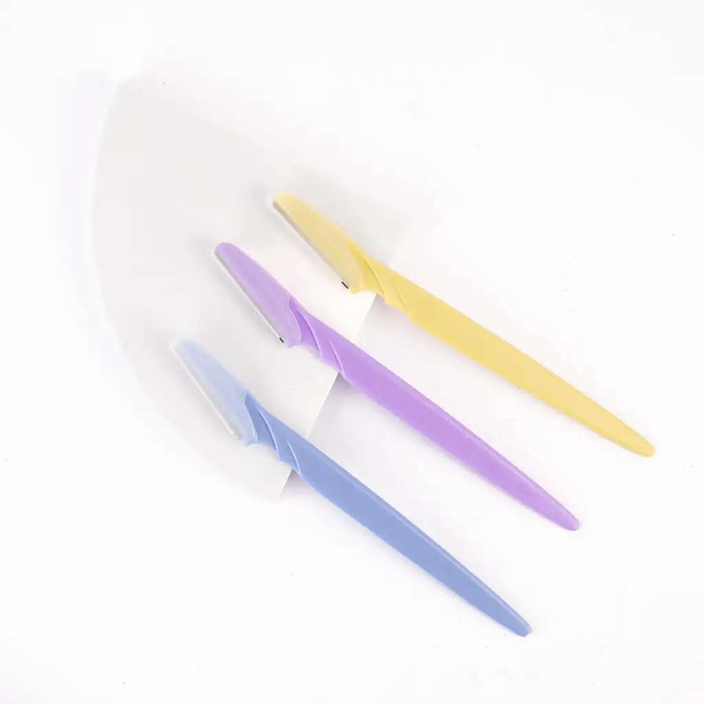 KIT DE PERFILADOR PARA CEJAS  (3 UND - BLISTER)