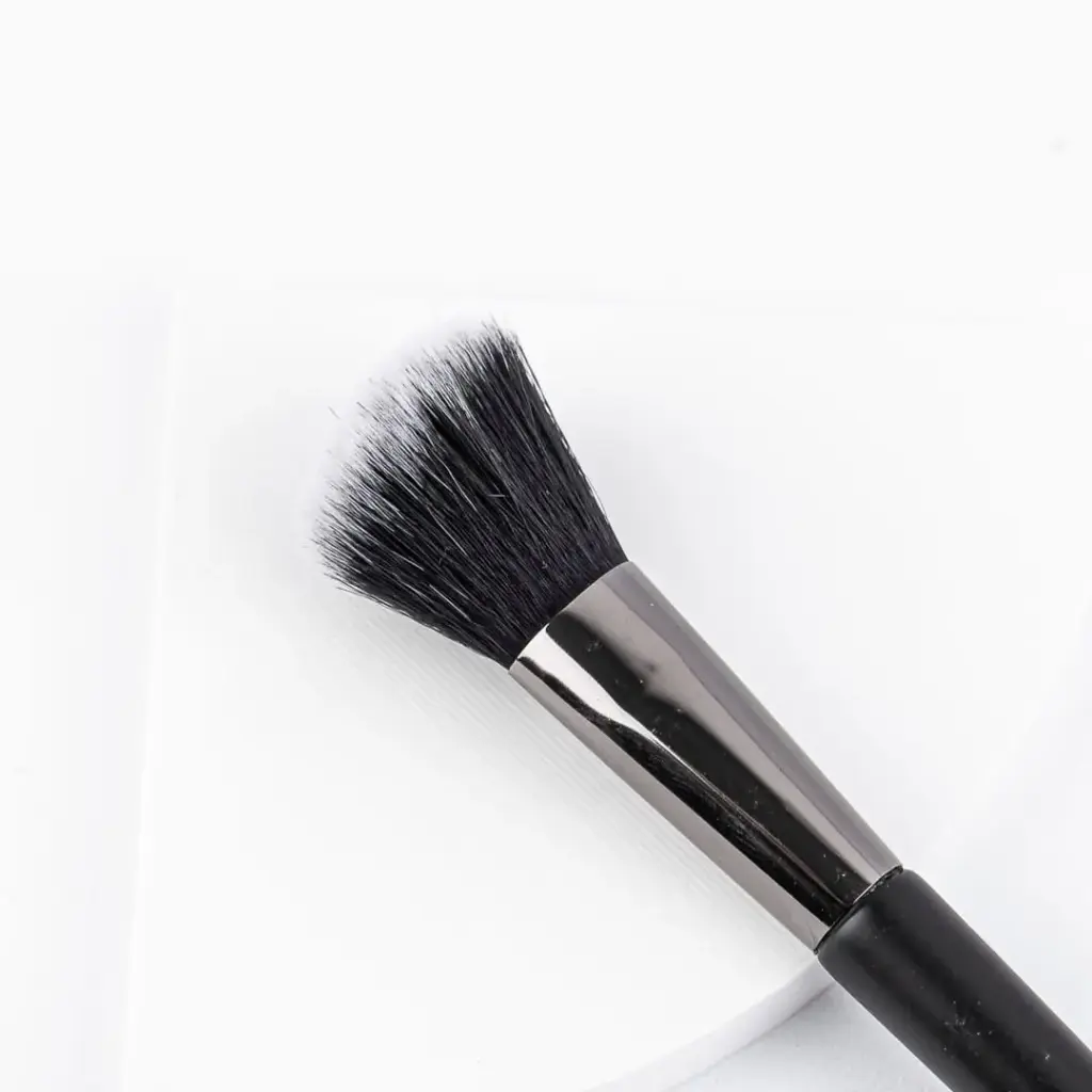 BROCHA NEGRA
